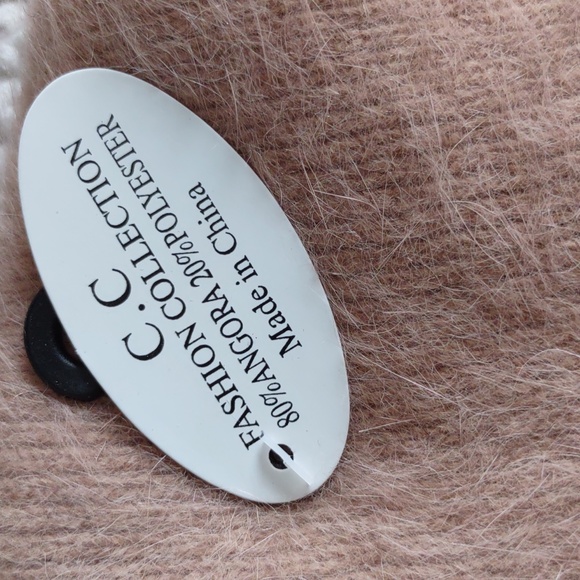 NWT C.C. Fashion Collection Angora Blend Ruffle Tan Scarf - Picture 3 of 8